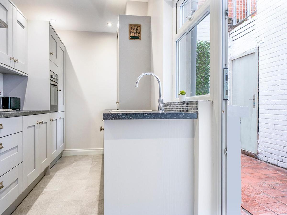 Pass The Keys Beautiful 4Br Restored Red Brick Cafes And Park Belfast Zewnętrze zdjęcie