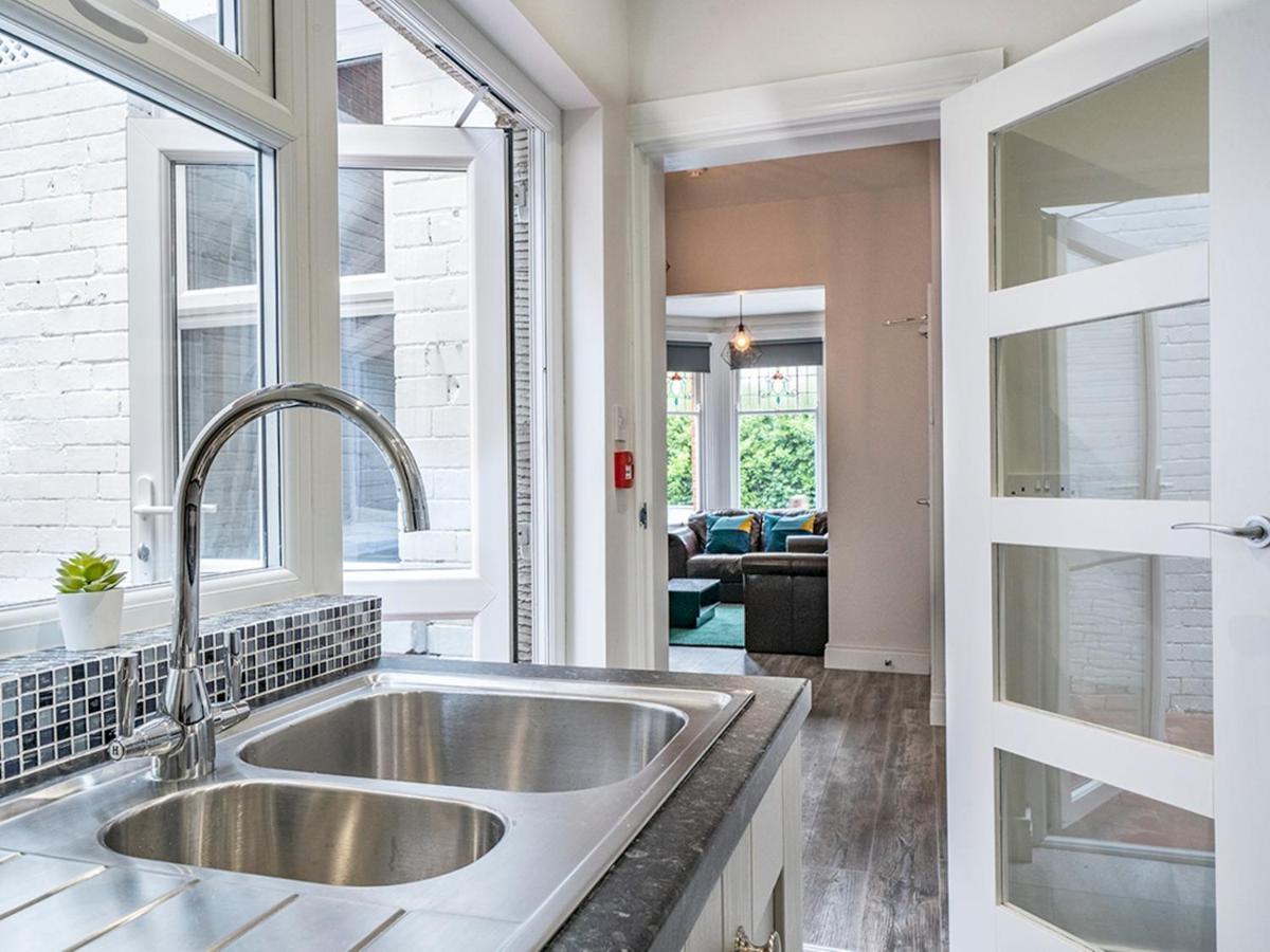 Pass The Keys Beautiful 4Br Restored Red Brick Cafes And Park Belfast Zewnętrze zdjęcie