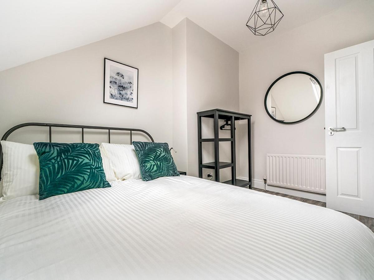 Pass The Keys Beautiful 4Br Restored Red Brick Cafes And Park Belfast Zewnętrze zdjęcie