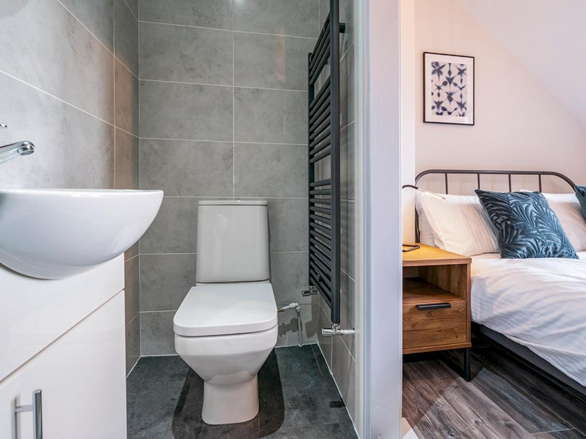 Pass The Keys Beautiful 4Br Restored Red Brick Cafes And Park Belfast Zewnętrze zdjęcie